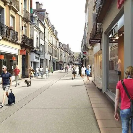 Le Charrue En Hyper Centre