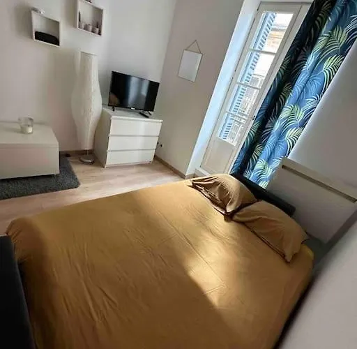 Le Charrue En Hyper Centre Apartment